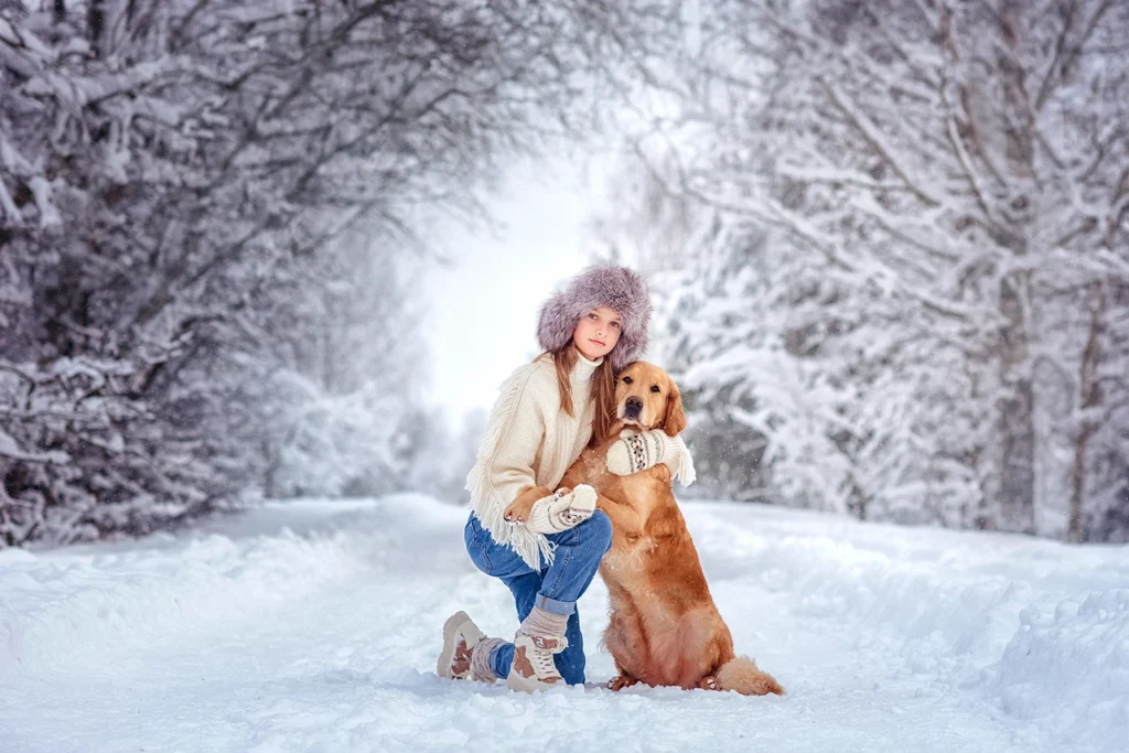 zdjęcie z psem w zimowej scenerii
